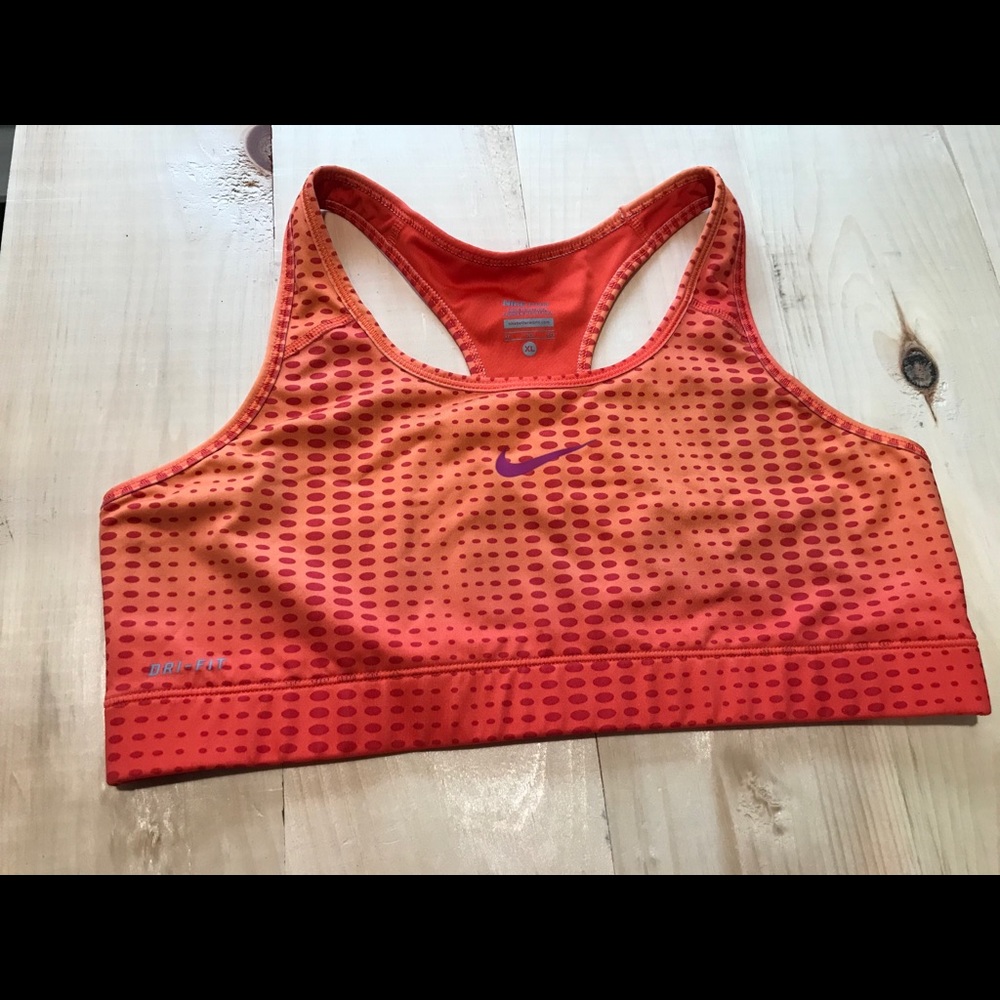 Sports bra
